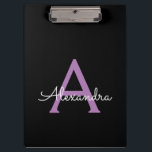 Pranchetas Nome do Monograma Girly de Script Preto Roxo<br><div class="desc">Área de Transferência de Planeamento do Nome do Monograma Preto e Roxo. Isto faz o doce e perfeito aniversário de 16 anos,  casamento,  chá de panela,  aniversário,  chá de fraldas ou festa de solteira presente para alguém que ama luxo de luxo e estilos quíticos.</div>