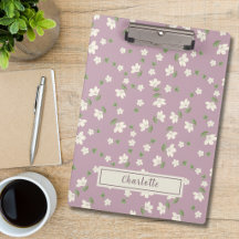 Padrão Floral Pequeno de Gerânio em Aquarela Vinta