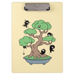 Pranchetas Pequenos Ninjas em Bonsai Tree em Amarelo