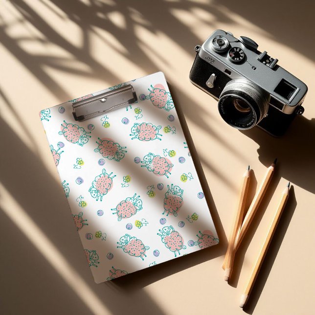 Pranchetas Pink Sheep with Flowers & Berries - Cute Pattern (Criador carregado)