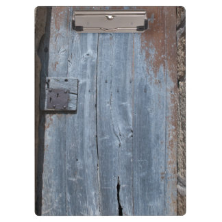 Pranchetas Porta de madeira vestida e enferrujada