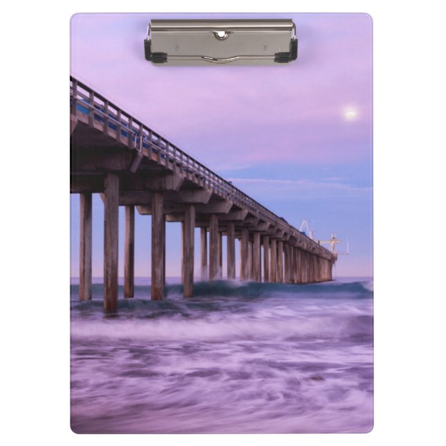 Pranchetas Púrpura de madrugada sobre píer, Califórnia (Frente)