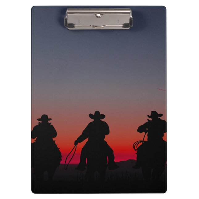 Pranchetas vaqueiro no pôr do sol (Frente)