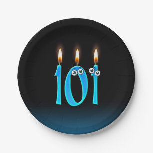 Prato De Papel 101st Aniversário com números iluminados da vela
