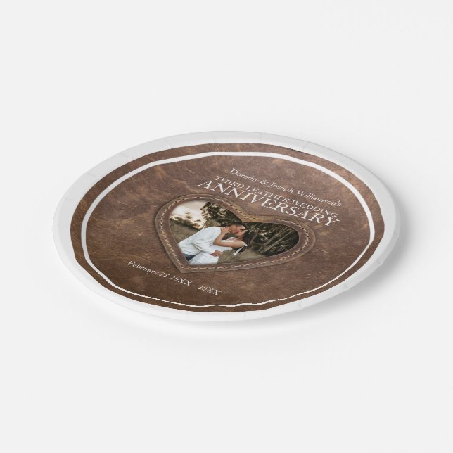 Prato De Papel 3º Aniversário do Casamento Coração do Couro (Inclinado)