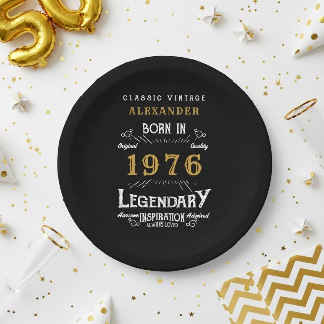 Prato De Papel 50th Birthday 1976 Legendary Retro (1976 black paper plate on a white and gold background.)