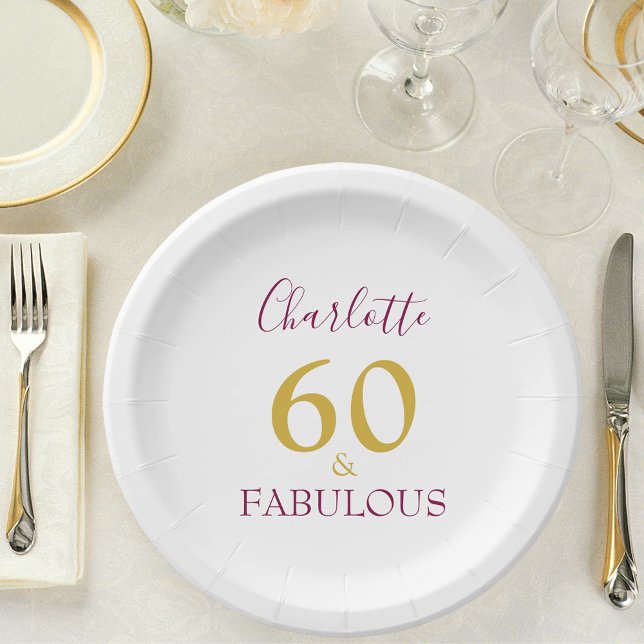 Prato De Papel 60 e Fabuloso Elegante 60º Aniversário (Stylish 60 and Fabulous purple and gold custom name 60th birthday paper plate )