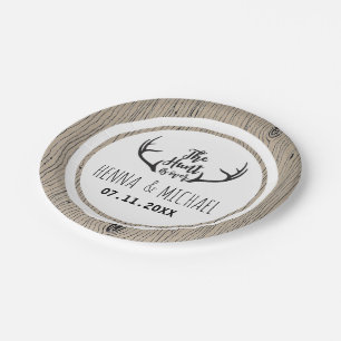 Prato De Papel A "caça está sobre" o casamento rústico de