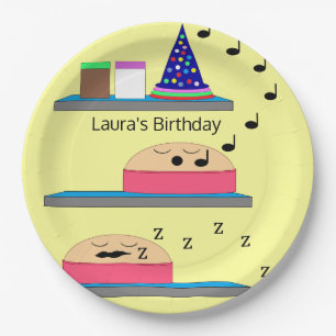 Prato De Papel Aniversário Cakes Esperando ser Fosco