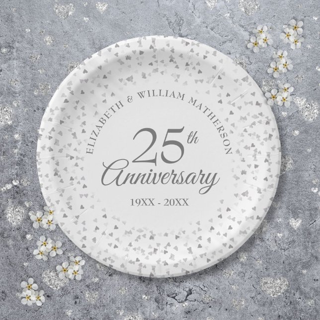 Prato De Papel Aniversário de 25 anos de Casamento Confetes de Co (25th Wedding Anniversary Silver Hearts Confetti Paper Plates)