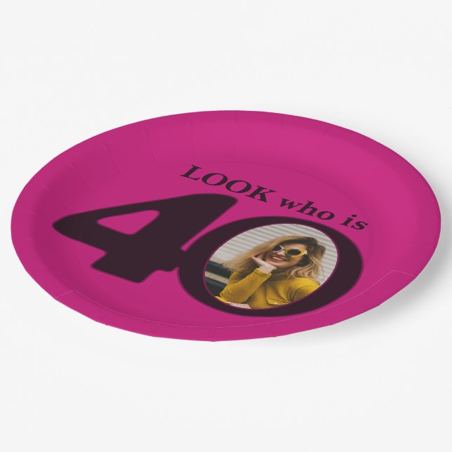 Prato De Papel aniversário de 40 anos com vista a uma folha de pa (Inclinado)