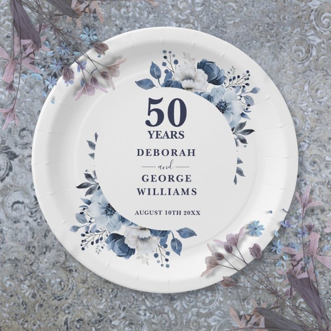 Prato De Papel Aniversário de Casamento Moderno Azul 50º Verdejan (Modern Blue 50th Wedding Anniversary Greenery Paper Plates)