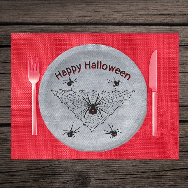 Prato De Papel Aranhas de Viúva Negra em Branco Russo da Web Triâ (Poisonous black widow spiders in web on rustic white Halloween paper party plates.)