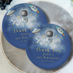 Prato De Papel Astronauta Espacial Rapaz fogueira com as estrelas