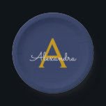 Prato De Papel Azul Marinho Dourado Menina Nome Script Moderno<br><div class="desc">Pratos de festa de monograma azul naval e dourado com nome personalizado. Isso torna o presente perfeito para 16 anos,  casamento,  chá de noiva,  aniversário de casamento,  chá de bebê ou despedida de solteira para alguém que ama luxo e estilos chiques.</div>