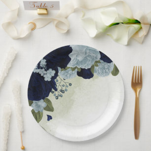 Prato De Papel azul poeirento e flores azuis marinhos verdes