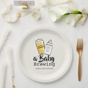 Prato De Papel Bebê está preparando cerveja Mamadeira Bege Chá de