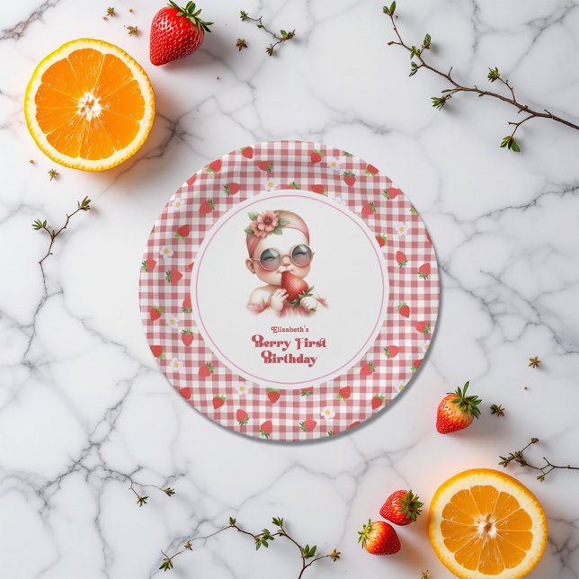 Prato De Papel Berry First Birthday Gingham (Berry First Birthday Gingham Paper Plates)