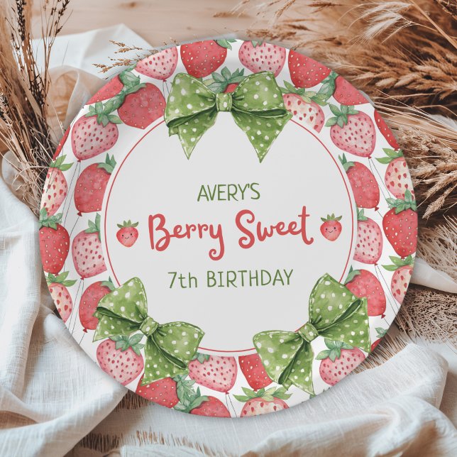 Prato De Papel Berry Sweet 7th Birthday Strawberry Party  (Criador carregado)