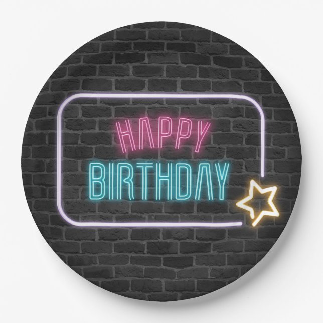 Prato De Papel Birthday Neon Sign On Brick Wall (Frente)