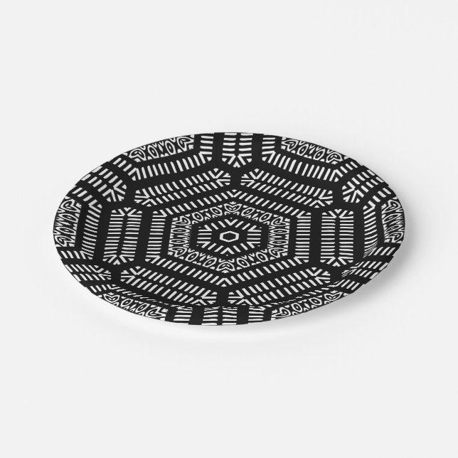 Prato De Papel Black And White Modern Mudcloth Paper Plate (Inclinado)