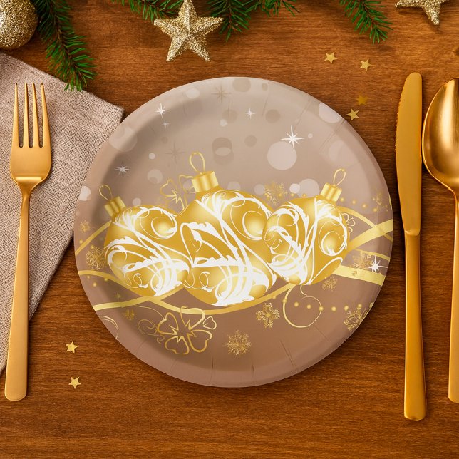 Prato De Papel Bolas De Natal E Placas De Papel De Tinsel (Criador carregado)