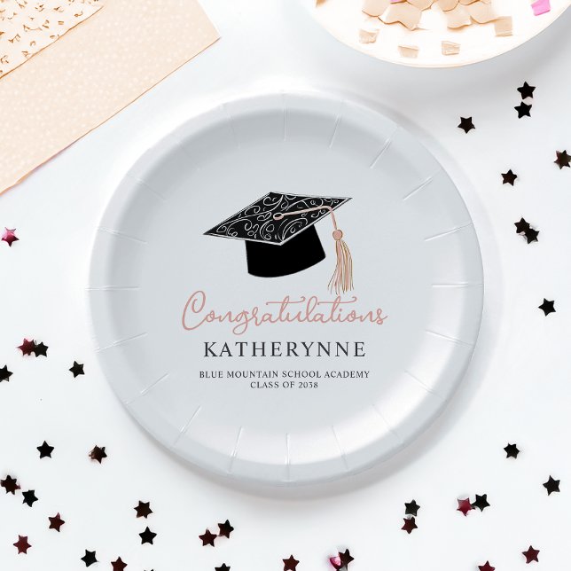 Prato De Papel Bonita Festa de formatura Moderna (Cute Modern Girly Graduation Party Paper Plates)