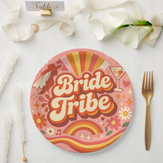 Prato De Papel Bride Tribe Retro Bachelorette Party Groovy (Casamento)