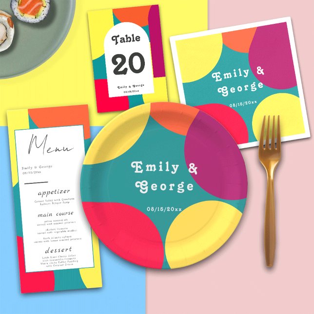 Prato De Papel Casamento Moderno Colorido de Groovy Abstrato (Criador carregado)