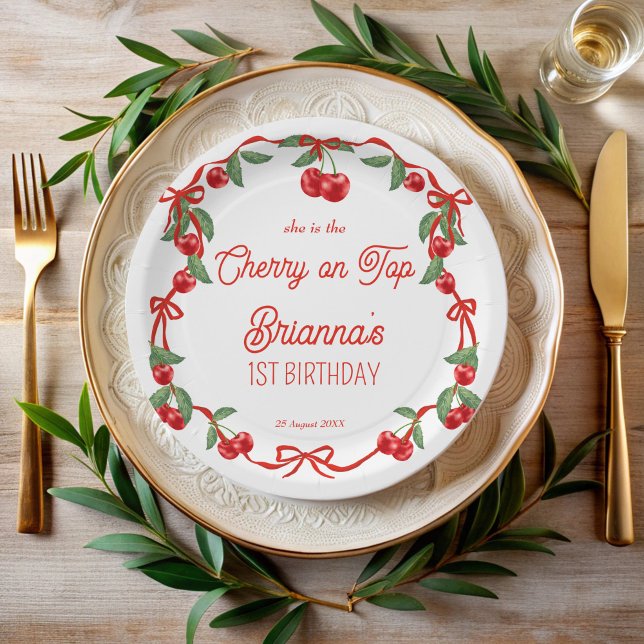 Prato De Papel Cereja no topo da fita, monograma de aniversário (Cherry on top red ribbon whimsical cherry birthday party monogram paper plates personalized decor)