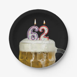 Prato De Papel Cerveja de 62 anos com vela