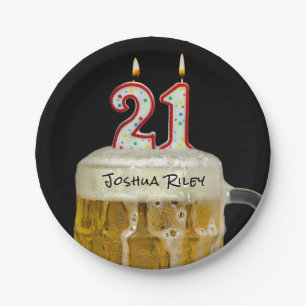 Prato De Papel Cerveja do aniversário de 21 anos com vela