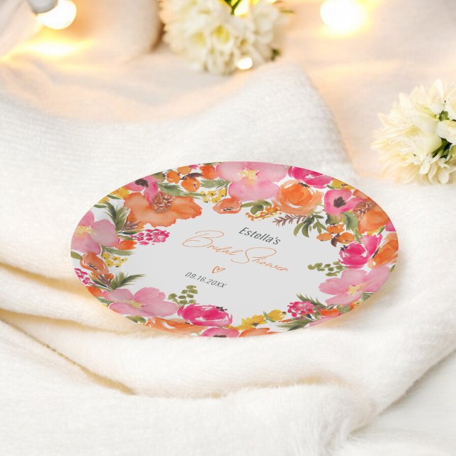 Prato De Papel Chá de Bebê moderno em rosa laranja com escrita fl (Modern Orange pink floral script bridal shower Paper Plates)