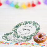 Prato De Papel Chá de fraldas eucalipto verde<br><div class="desc">Fundo branco,  texto preto. Decorado com a coroa de eucalipto. Personalize e adicione uma data e um nome. Um moderno estilo escrito à mão.</div>