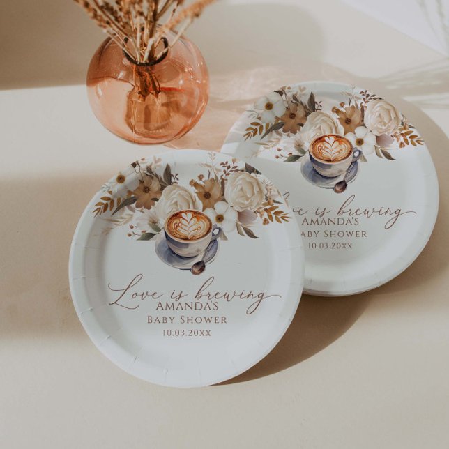 Prato De Papel Chá de Noiva Café Está Sendo Preparado Amor (Criador carregado)