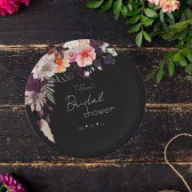 Chuva de Noiva com Flores Sombrias