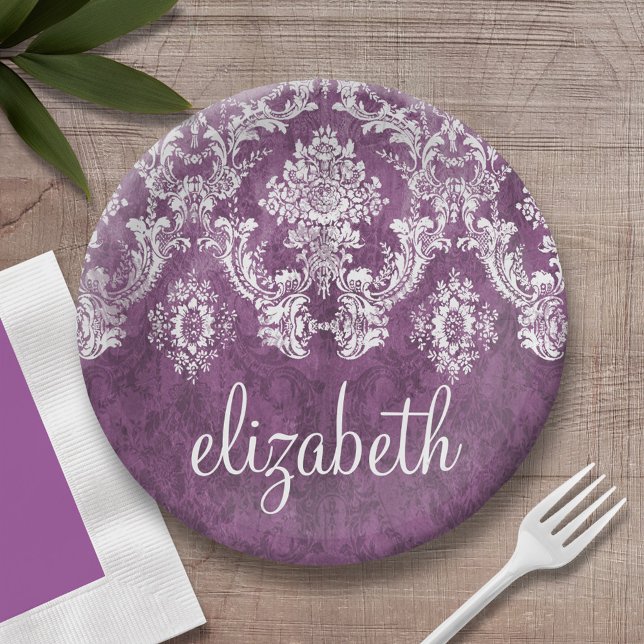 Prato De Papel Cor damasco de Grunge Roxo com Nome (Personalized birthday party plate with area for name)