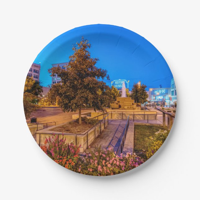 Prato De Papel Crepúsculo Na Praça Central Park (Frente)