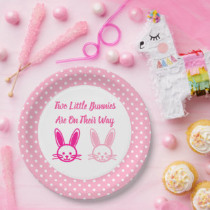 Prato De Papel Duas Garotas Gêmeas Bonitas