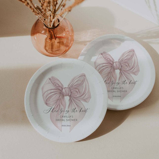 Prato De Papel Ela é Casando de Arco de Rosa (Criador carregado)