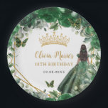 Prato De Papel Emerald Green Floral Brown Princess 18th Birthday<br><div class="desc">Personalize estes pratos redondos de 16/18 anos bonito, verde esmeralda Quinceañera / pratos de papel redondos, fácil e rapidamente. Basta clicar no botão personalizar para editar os textos, alterar as fontes e as cores das fontes. Apresentando lindas flores verdes esmeraldas e uma garota vestida com um bonito vestido verde esmeralda....</div>