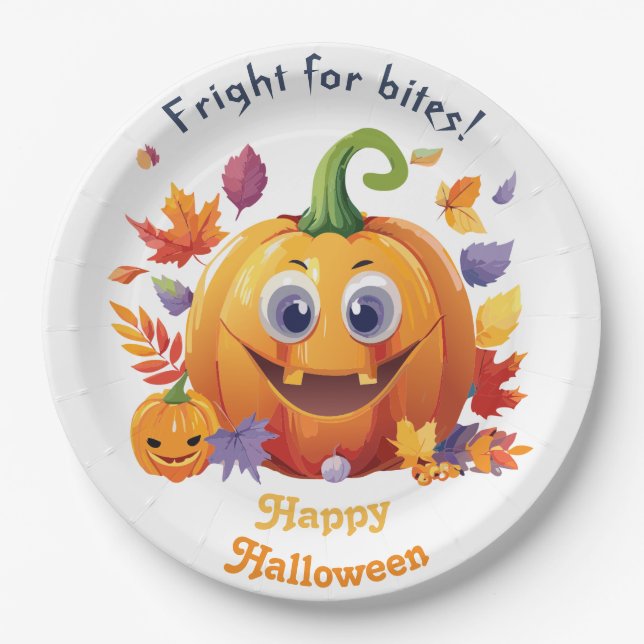 Prato De Papel Feliz Halloween Jack-O-Lanterna Na Pilha De Folhas (Frente)