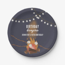 Festa de aniversário de Fogo e Acampamento no Exte