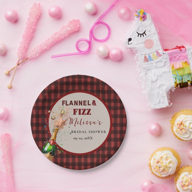 Prato De Papel Flannel & fizz chá de panela vermelho e preto no i (Festa)