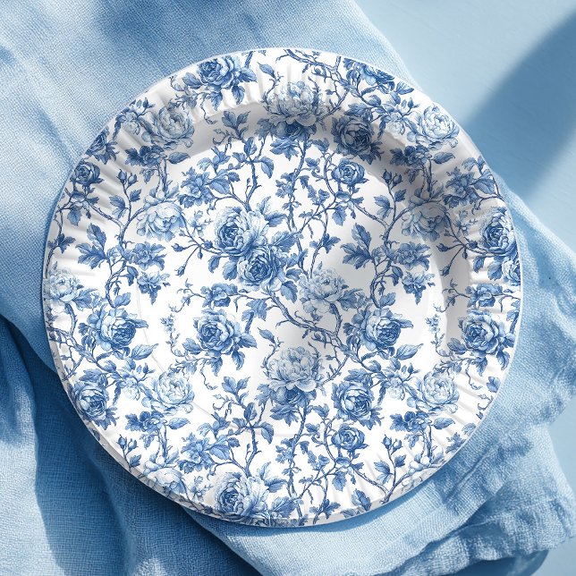 Prato de Papel Floral Toile Francês Azul Elegante  (Serve in style with these blue French toile de Jouy rose paper plates, featuring an elegant floral d)