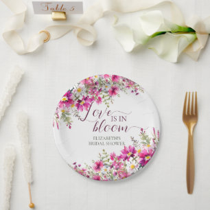 Prato De Papel Flores Rosa Brilhante em Aquarela O Amor Está em F
