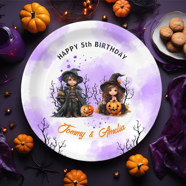 Prato De Papel Folhas de Papel Gêmeas de Aniversário do Halloween (Halloween Birthday Twins Paper Plates)