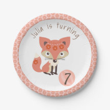 Fox cor-de-rosa bonito do aniversário