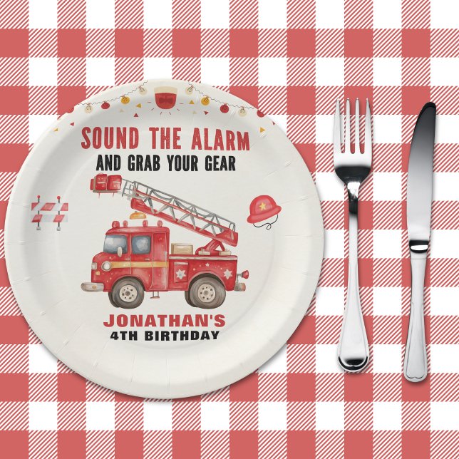 Prato De Papel Funny Firefighter Birthday Boy Party (Criador carregado)