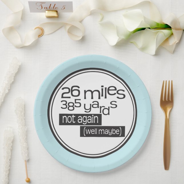 Prato De Papel Funny Marathon Runner 26 milhas 385 metros (Casamento)